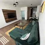 Pinocchio شقة *