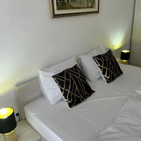 Pinocchio Apartman